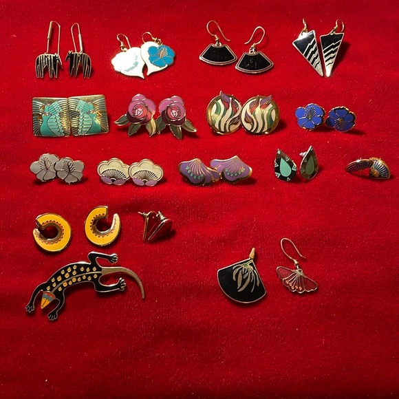 Vintage Laurel Burch Earrings and Misc. All for one price. - Picture 2 of 2